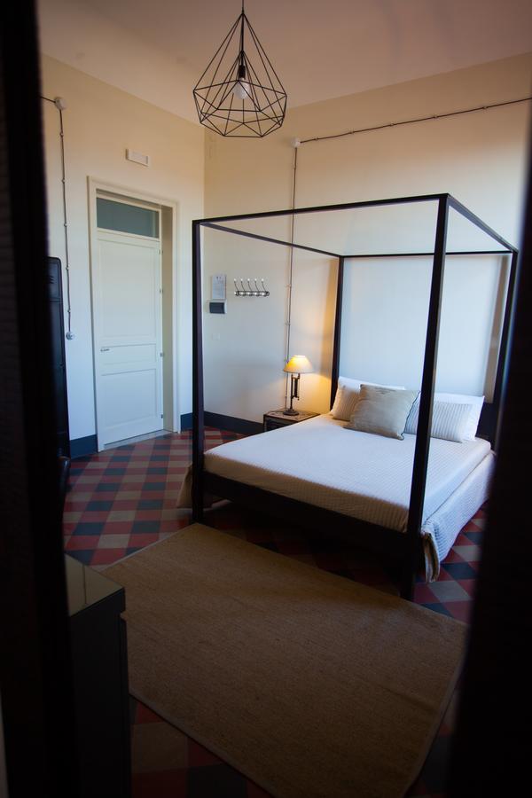 Le Stanze Del Capotreno Bed & Breakfast Bagheria Bagian luar foto