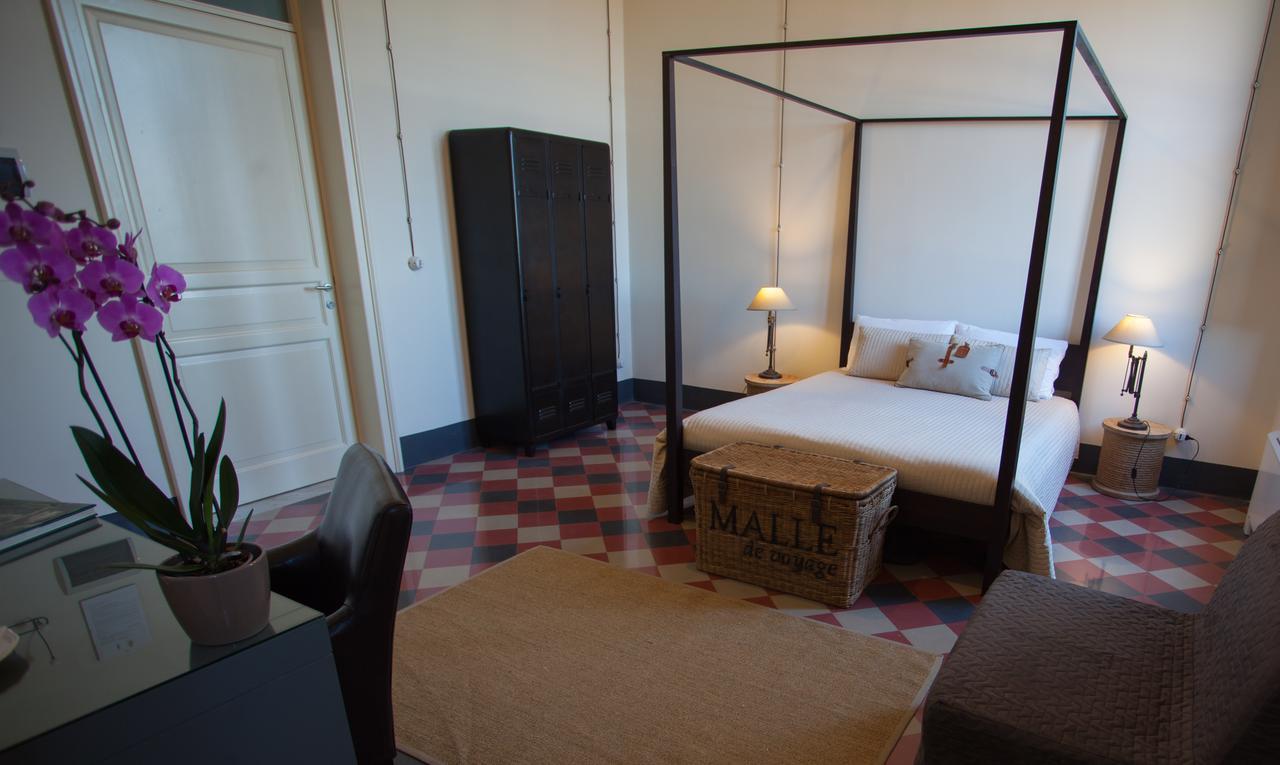 Le Stanze Del Capotreno Bed & Breakfast Bagheria Bagian luar foto