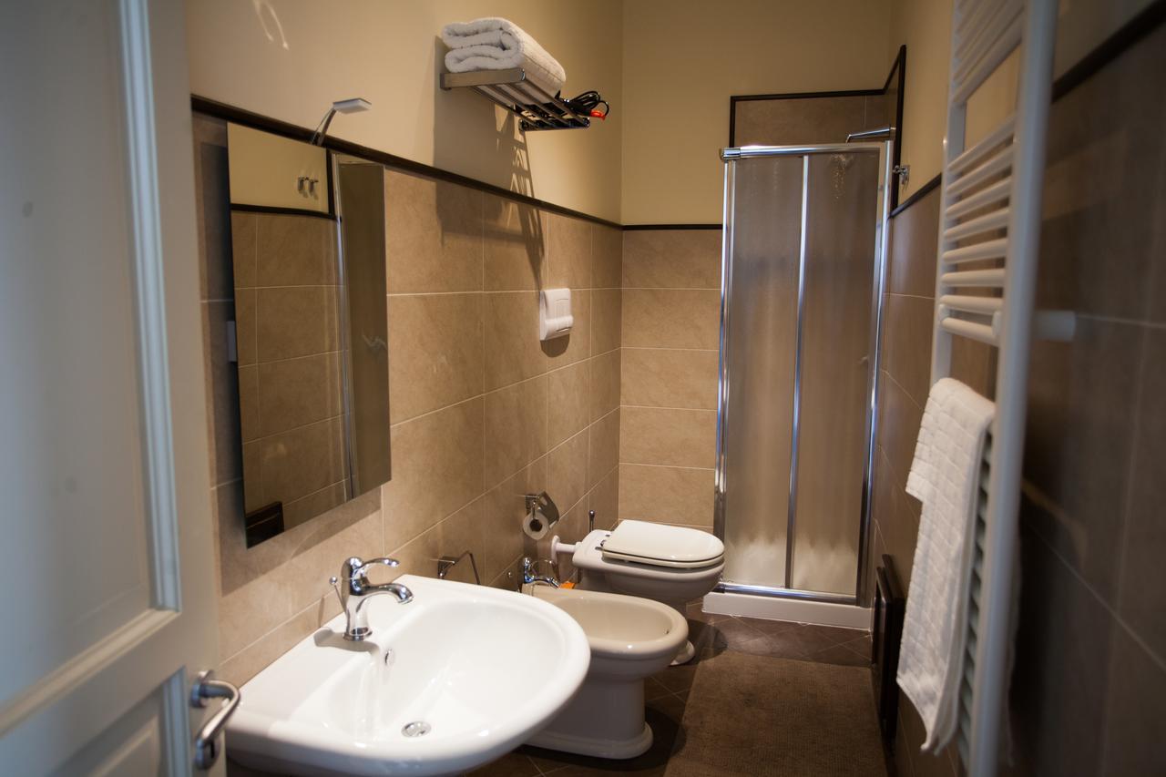 Le Stanze Del Capotreno Bed & Breakfast Bagheria Bagian luar foto