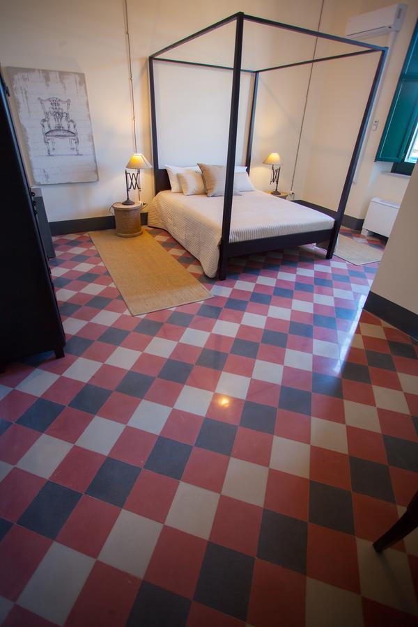 Le Stanze Del Capotreno Bed & Breakfast Bagheria Bagian luar foto