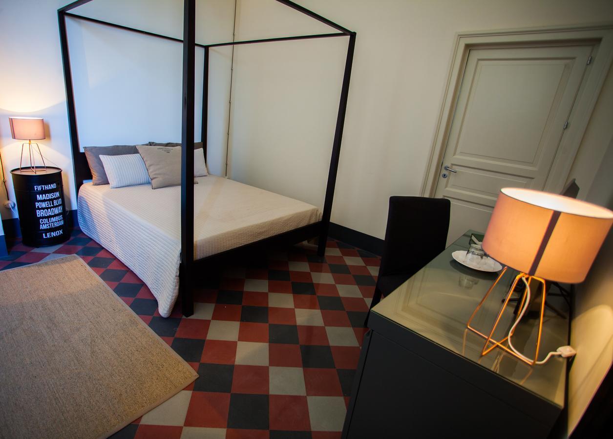 Le Stanze Del Capotreno Bed & Breakfast Bagheria Bagian luar foto