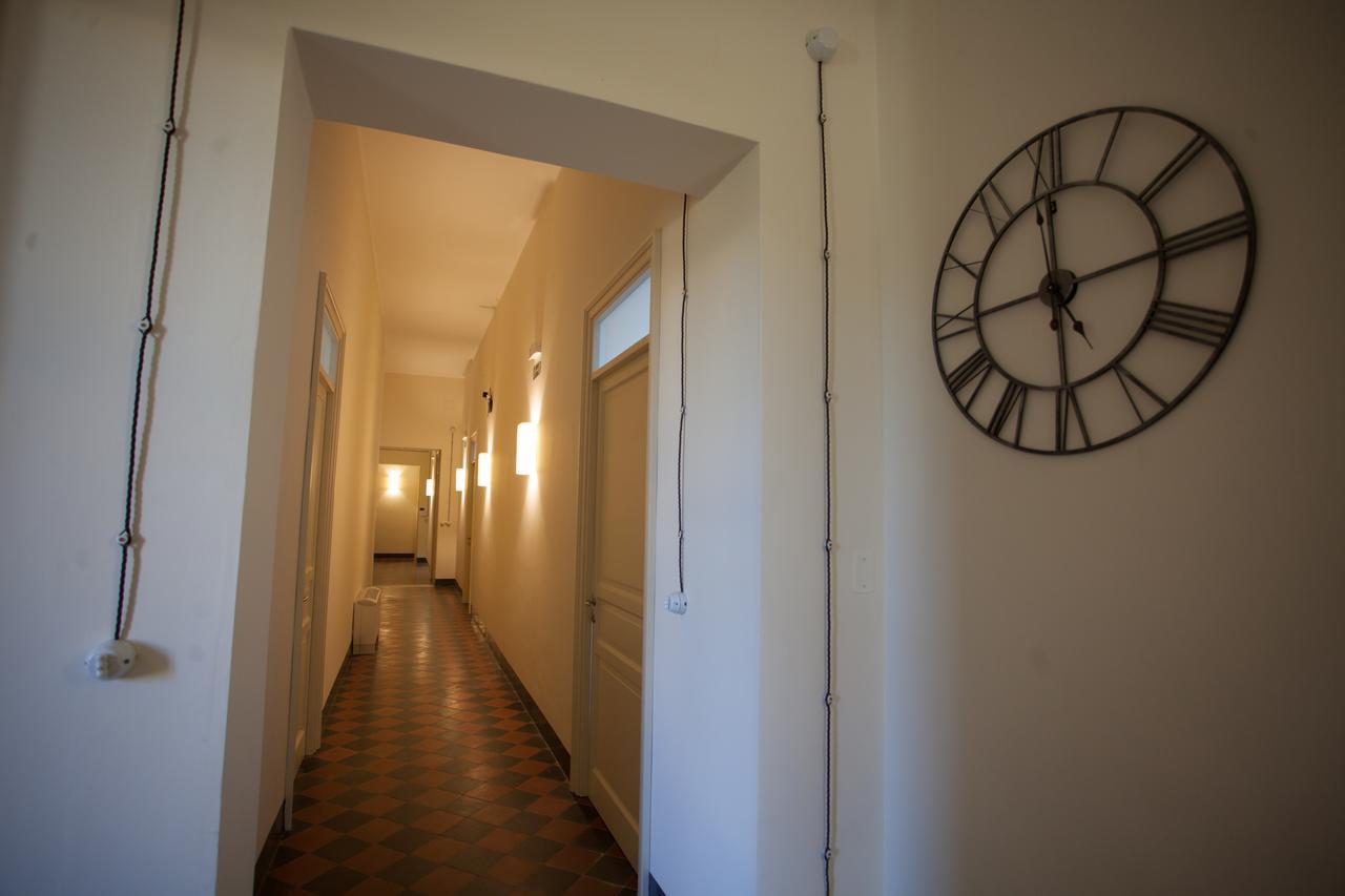 Le Stanze Del Capotreno Bed & Breakfast Bagheria Bagian luar foto